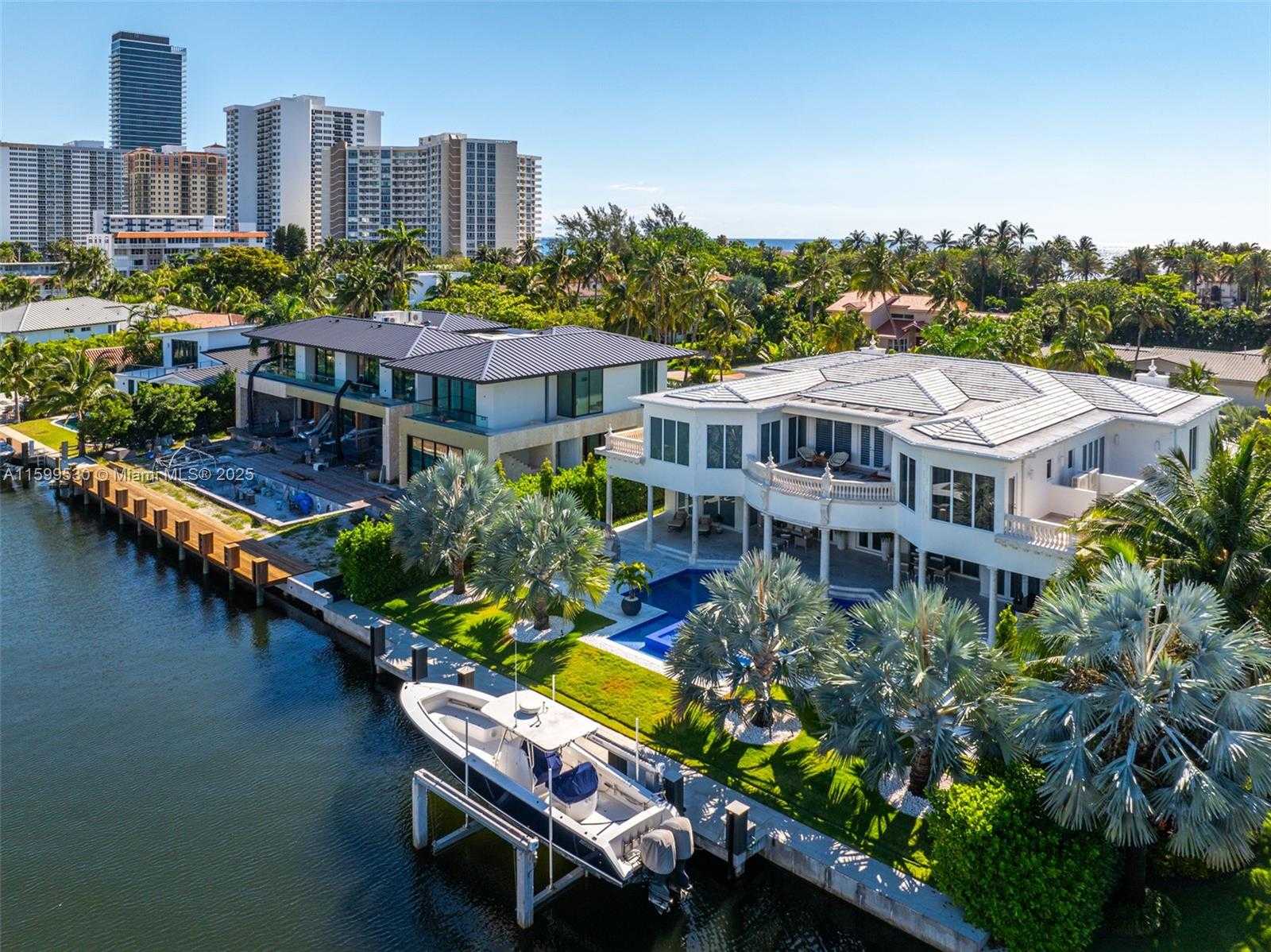 Small Image of 630 GOLDEN BEACH DR, Golden Beach Number 89
