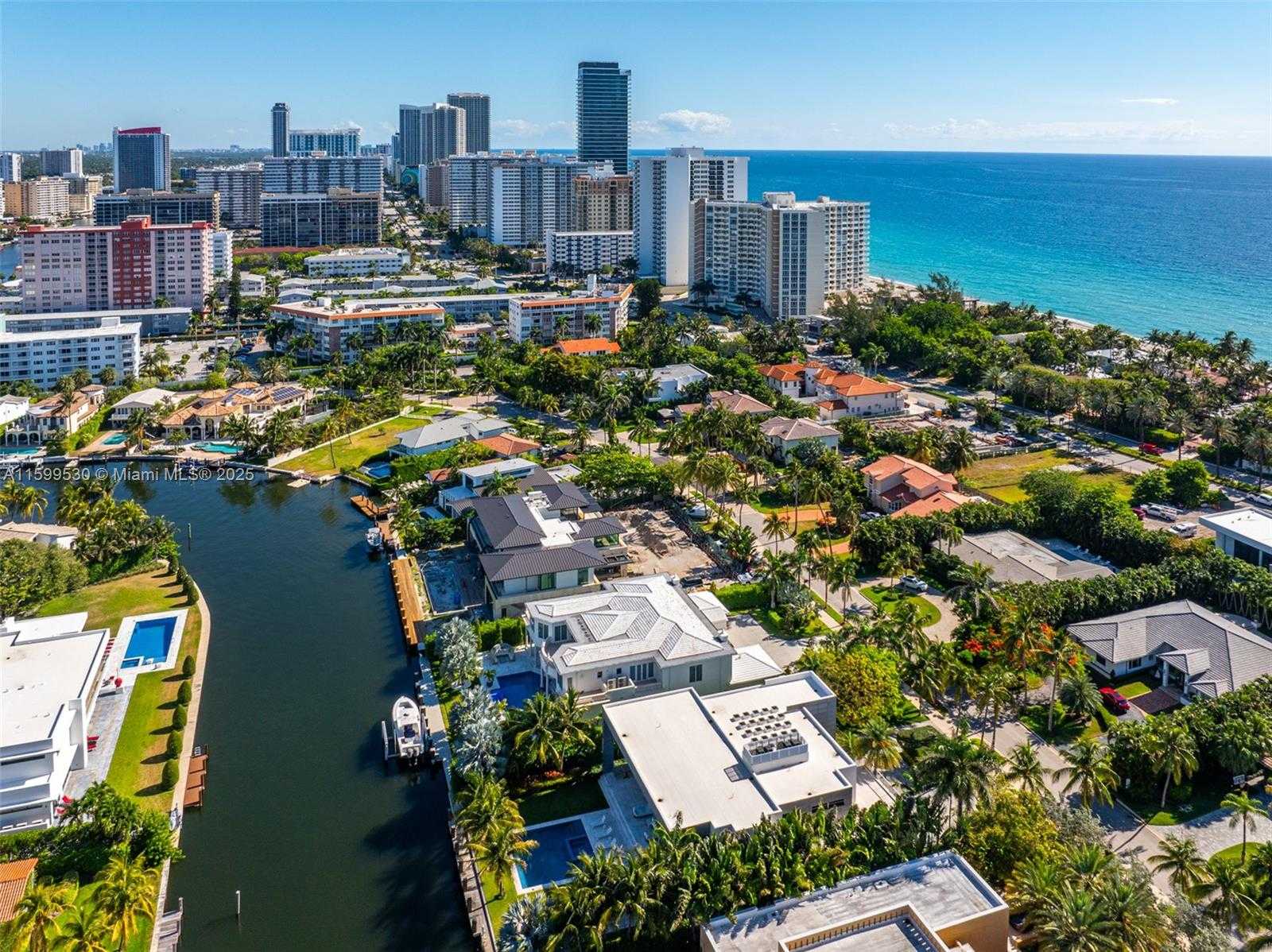 Small Image of 630 GOLDEN BEACH DR, Golden Beach Number 94