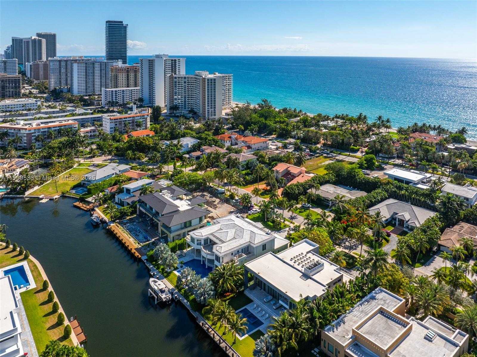 Small Image of 630 GOLDEN BEACH DR, Golden Beach Number 95
