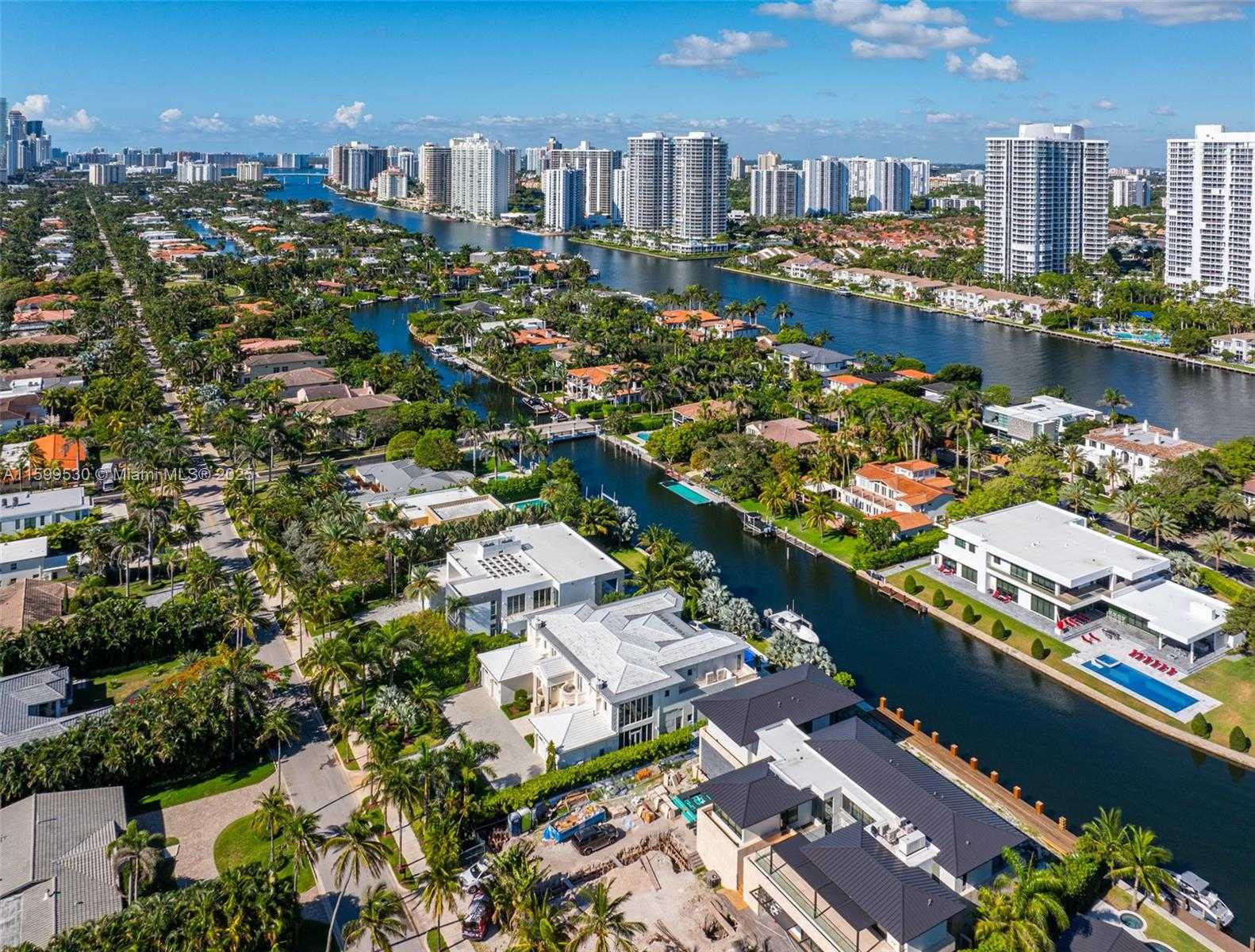 Small Image of 630 GOLDEN BEACH DR, Golden Beach Number 99