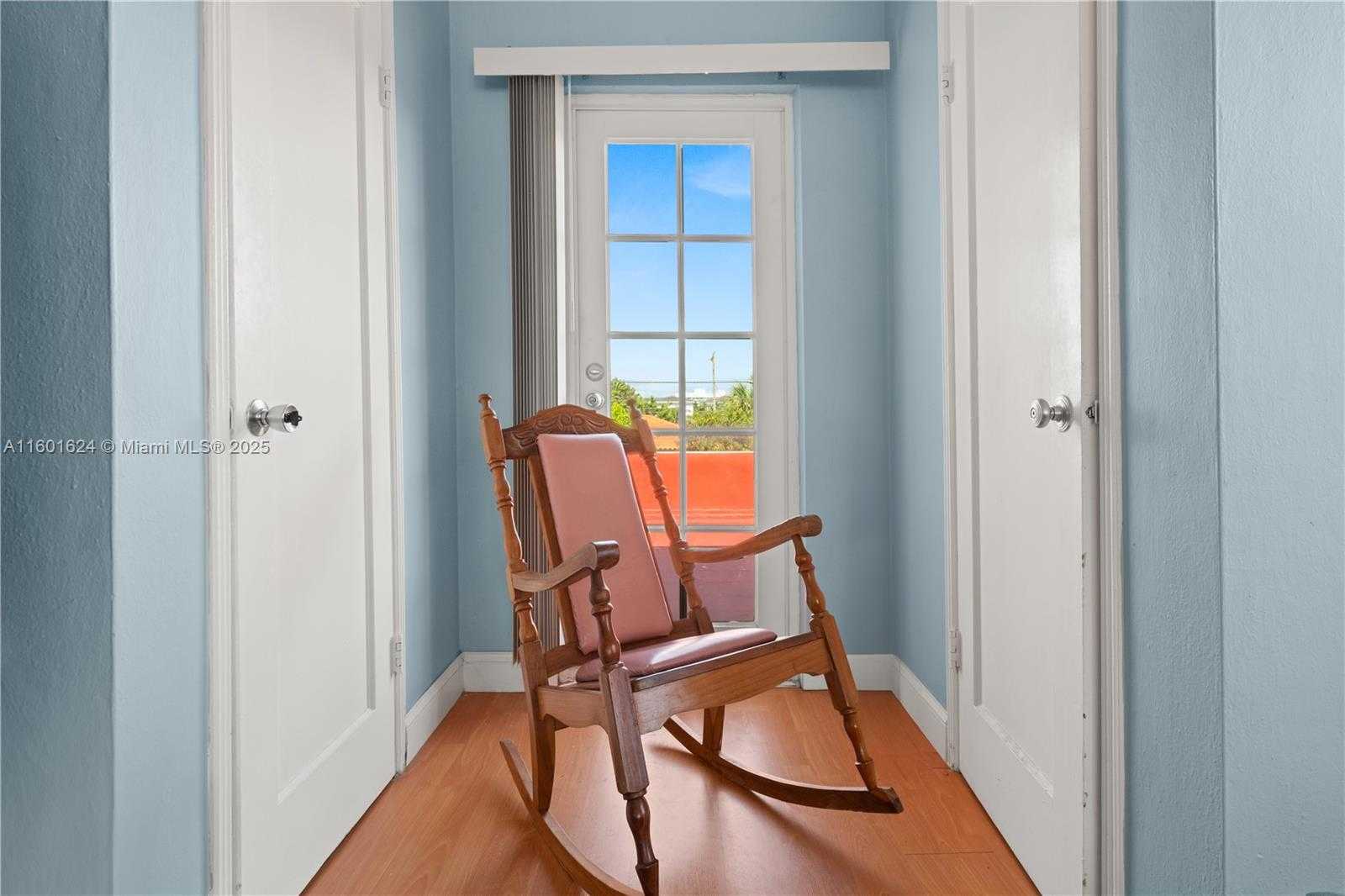 Small Image of 9280 HARDING AVE, Surfside Number 20