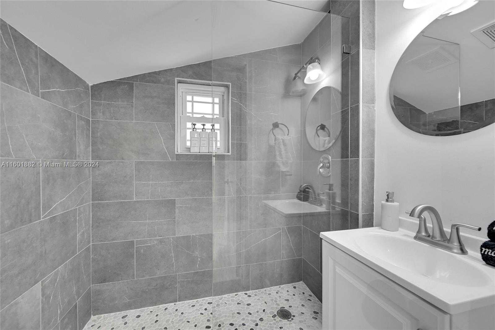 Small Image of 15 NORTH EAST 95TH ST, Miami Shores Number 19