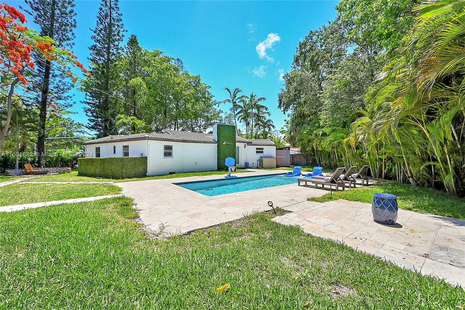 Small Image of 15 NORTH EAST 95TH ST, Miami Shores Number 31