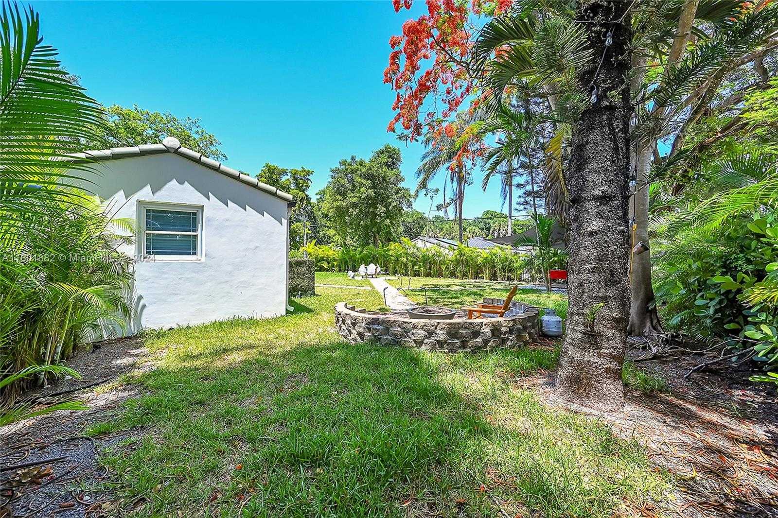 Small Image of 15 NORTH EAST 95TH ST, Miami Shores Number 32