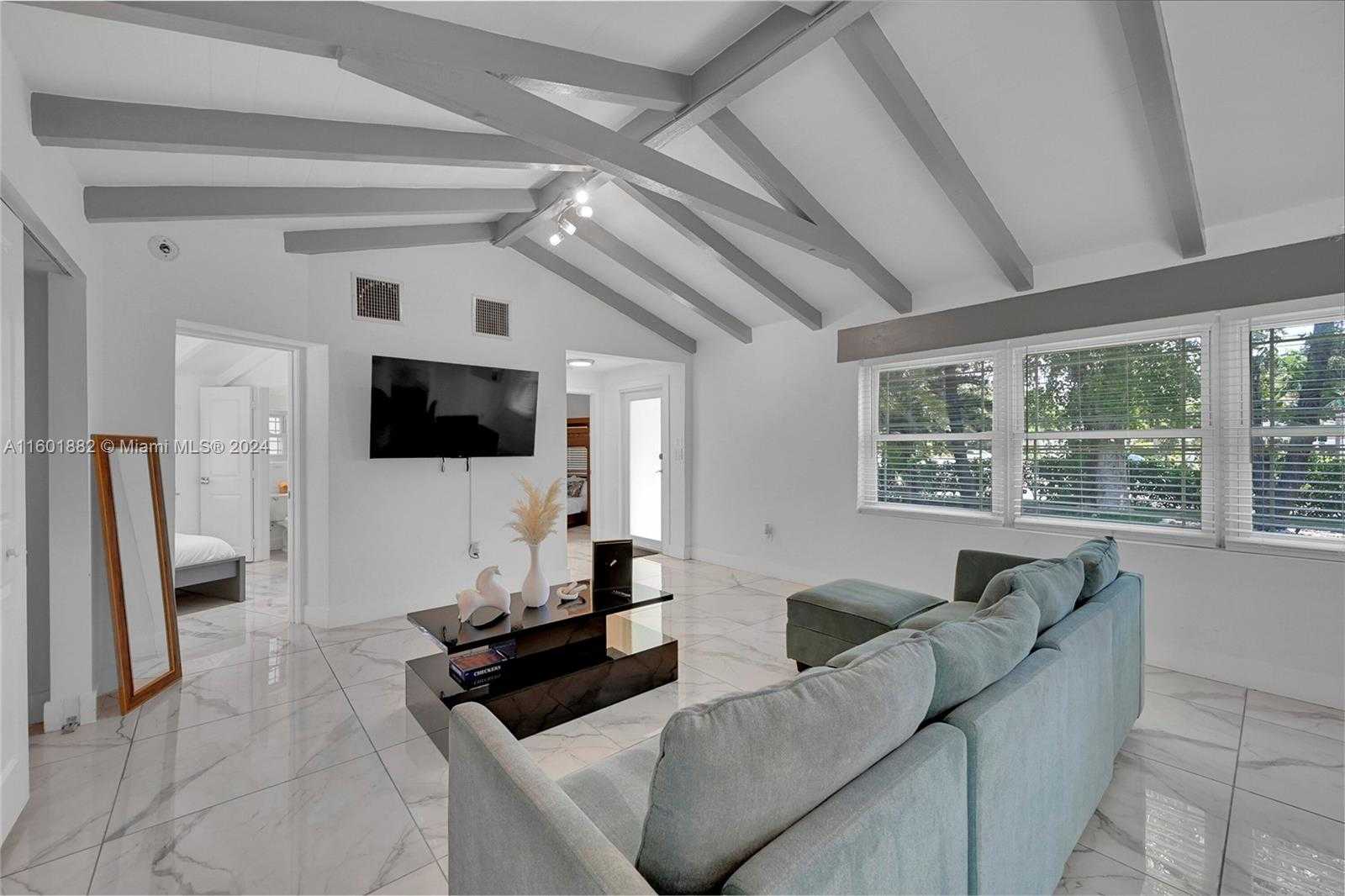 Small Image of 15 NORTH EAST 95TH ST, Miami Shores Number 7