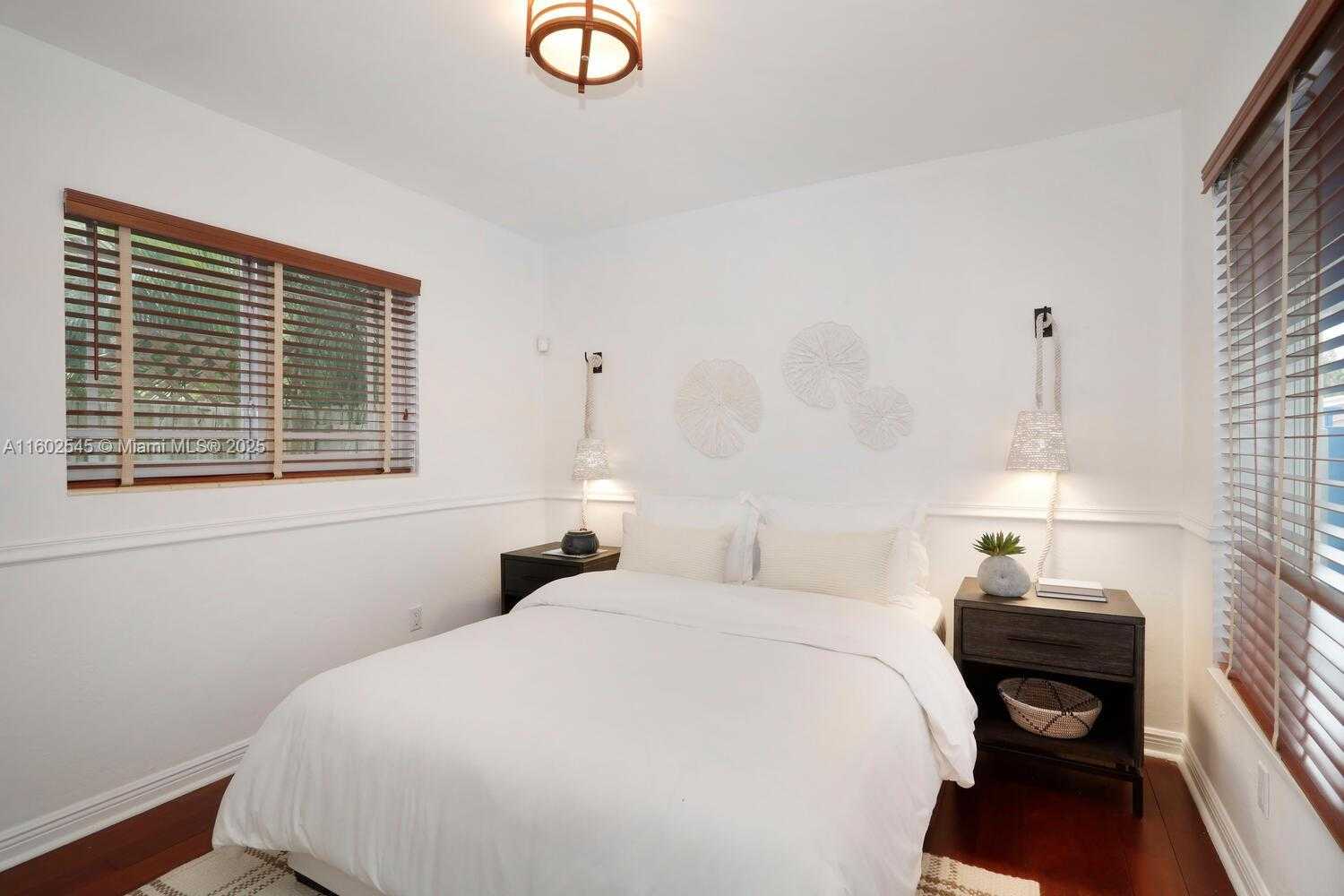 Small Image of 84 WEST SHORE DR, Coconut Grove Number 13