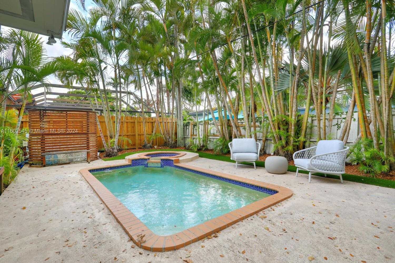 Small Image of 84 WEST SHORE DR, Coconut Grove Number 22