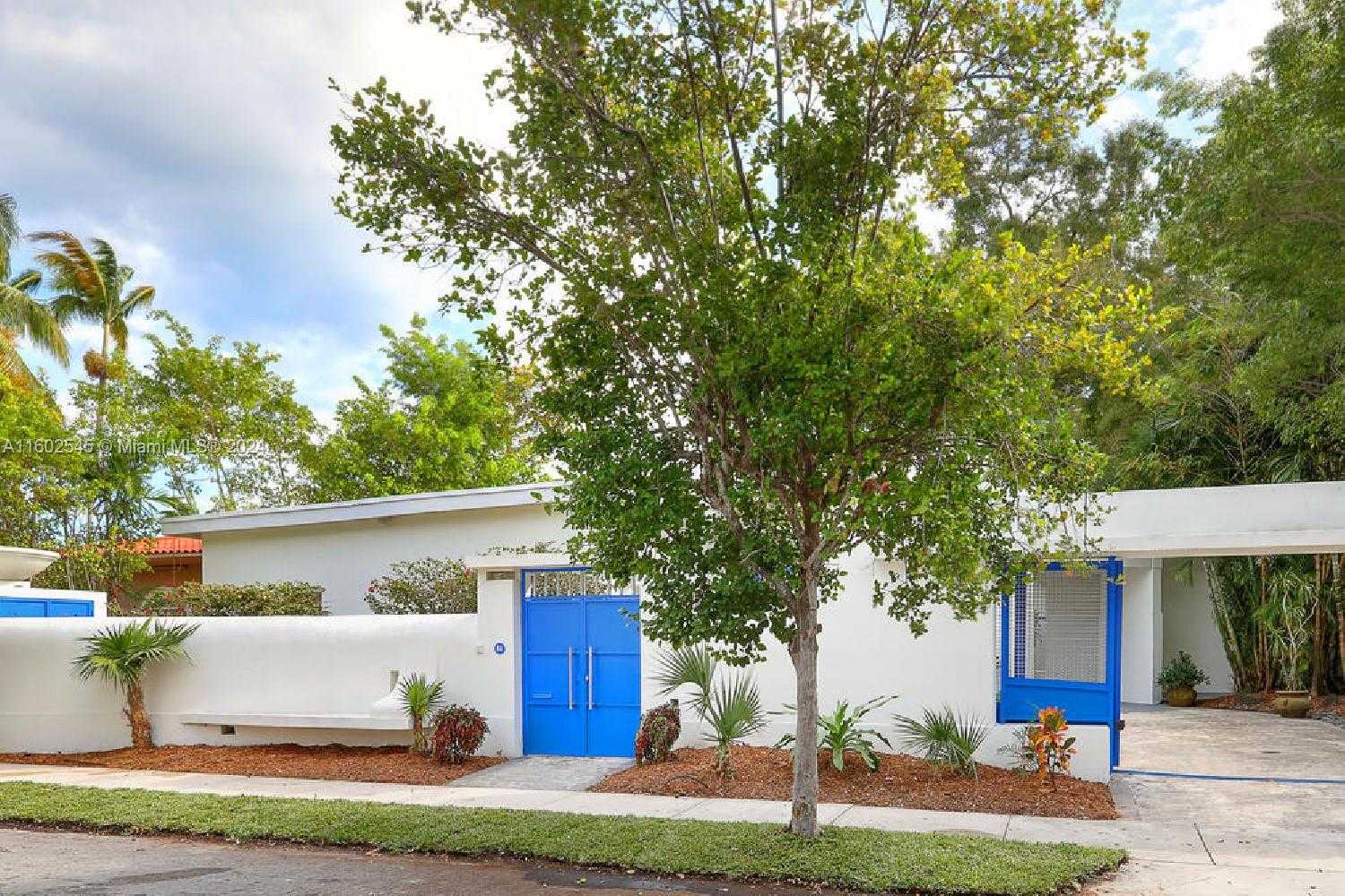 Small Image of 84 WEST SHORE DR, Coconut Grove Number 28