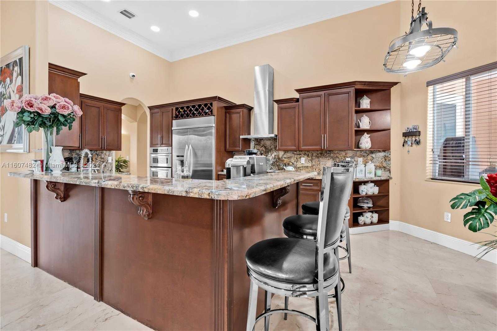 Small Image of 194 WEST 39TH PL, Hialeah Number 10