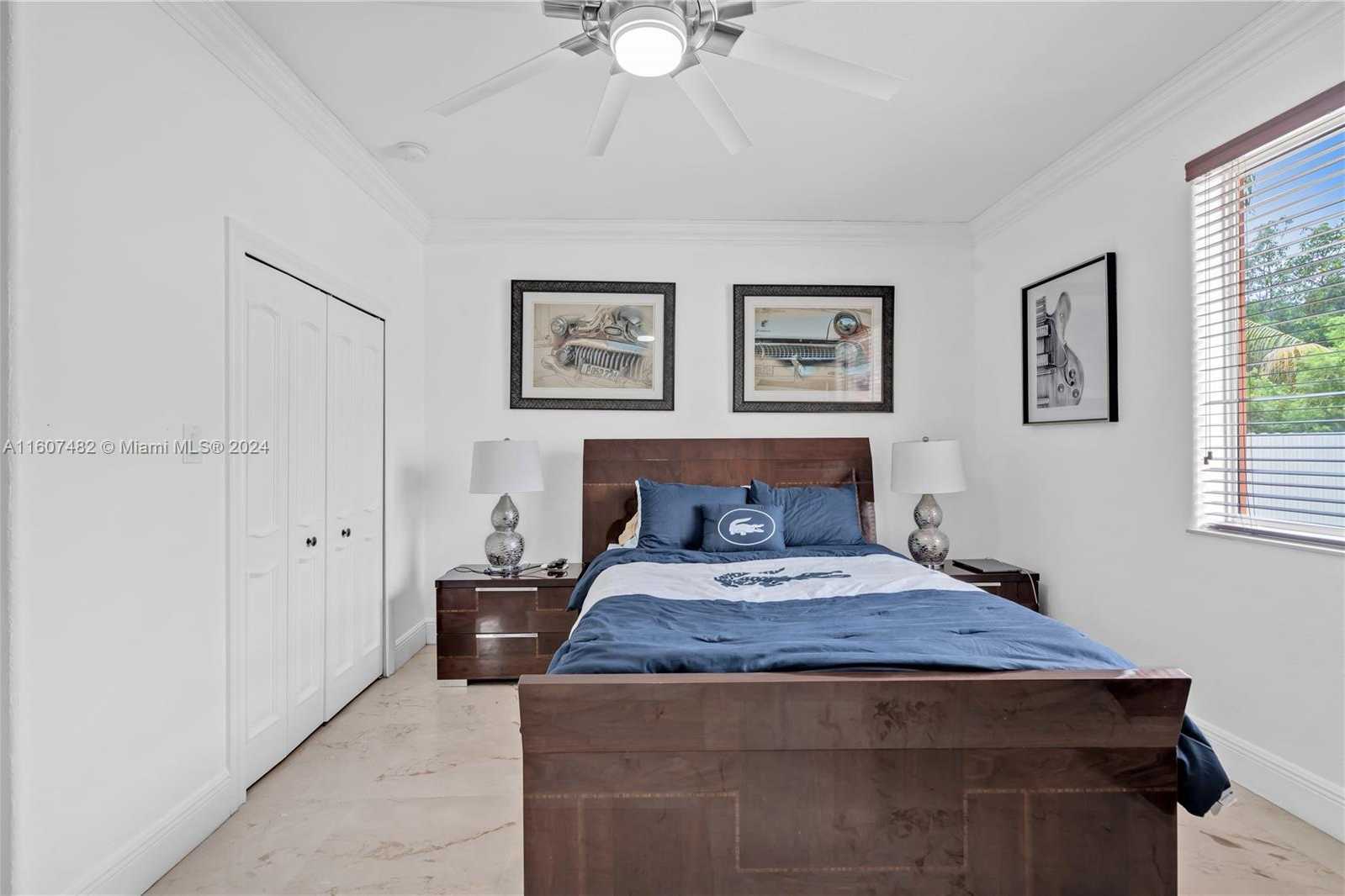 Small Image of 194 WEST 39TH PL, Hialeah Number 19