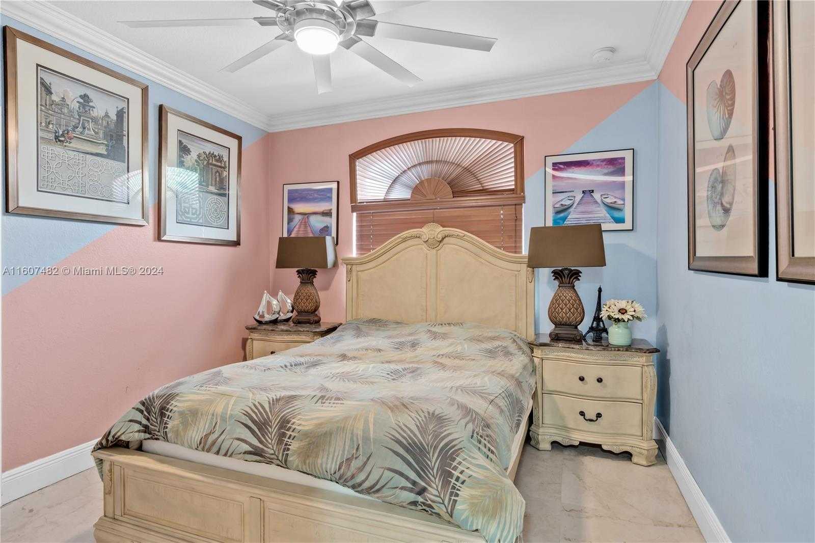 Small Image of 194 WEST 39TH PL, Hialeah Number 24