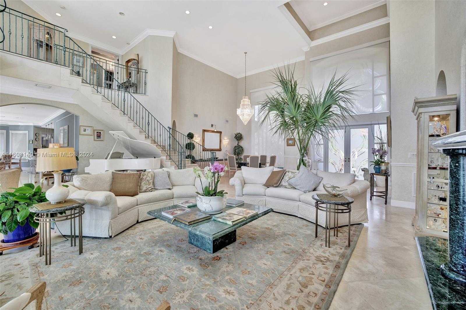 Small Image of 623 Riviera Isle Dr, Fort Lauderdale, FL 33301, USA Number 13