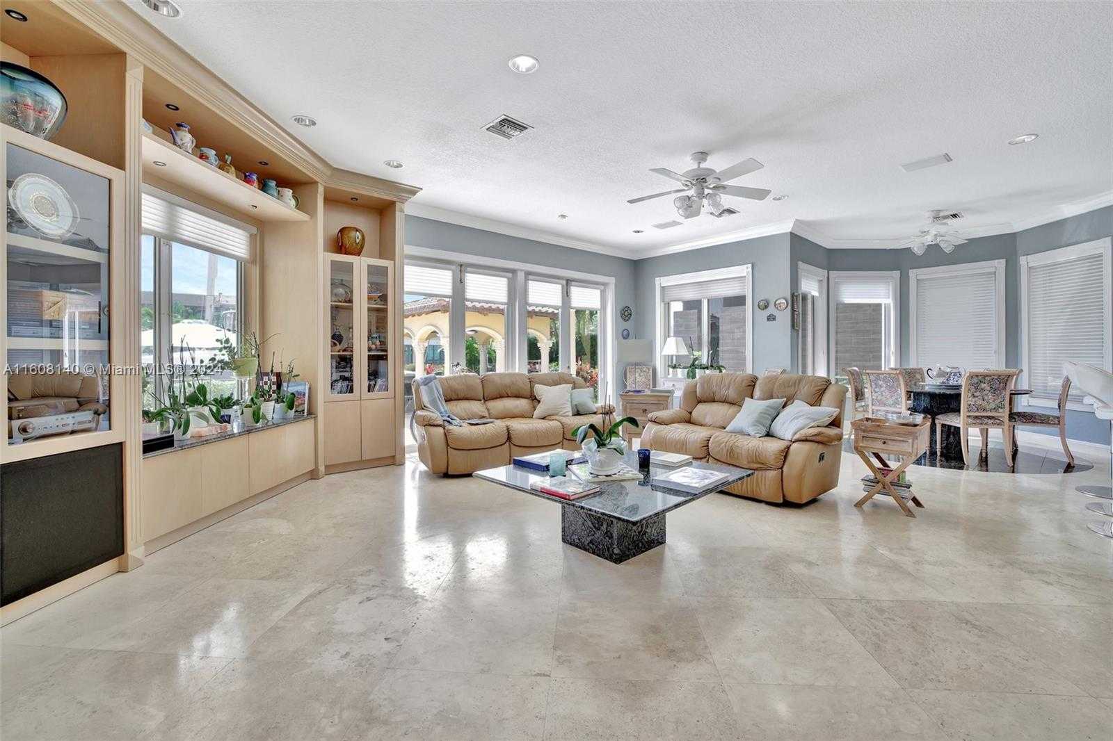 Small Image of 623 Riviera Isle Dr, Fort Lauderdale, FL 33301, USA Number 19