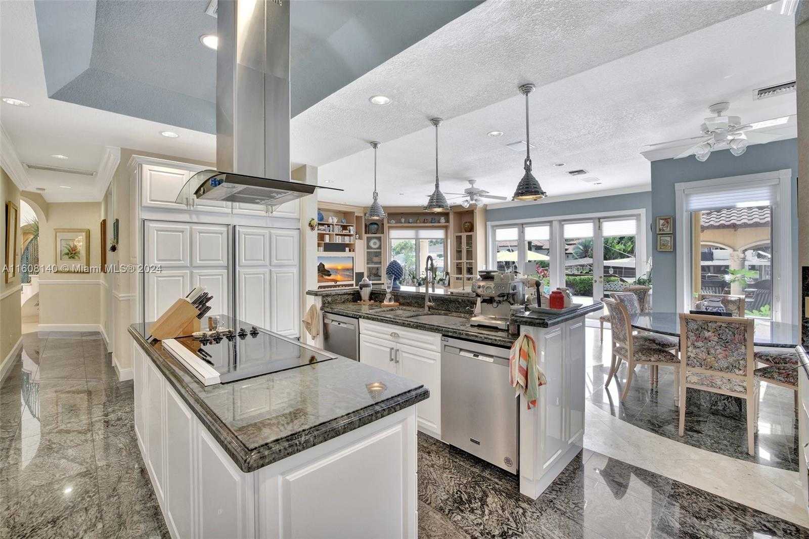 Small Image of 623 Riviera Isle Dr, Fort Lauderdale, FL 33301, USA Number 29