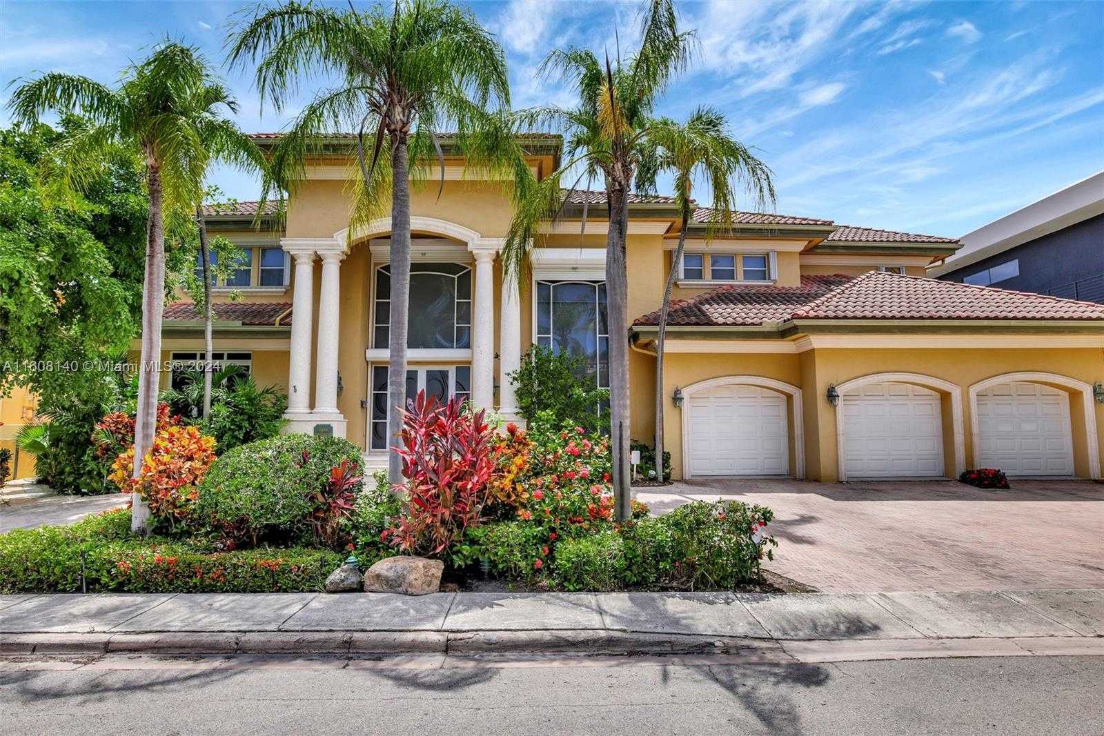 Small Image of 623 Riviera Isle Dr, Fort Lauderdale, FL 33301, USA Number 5
