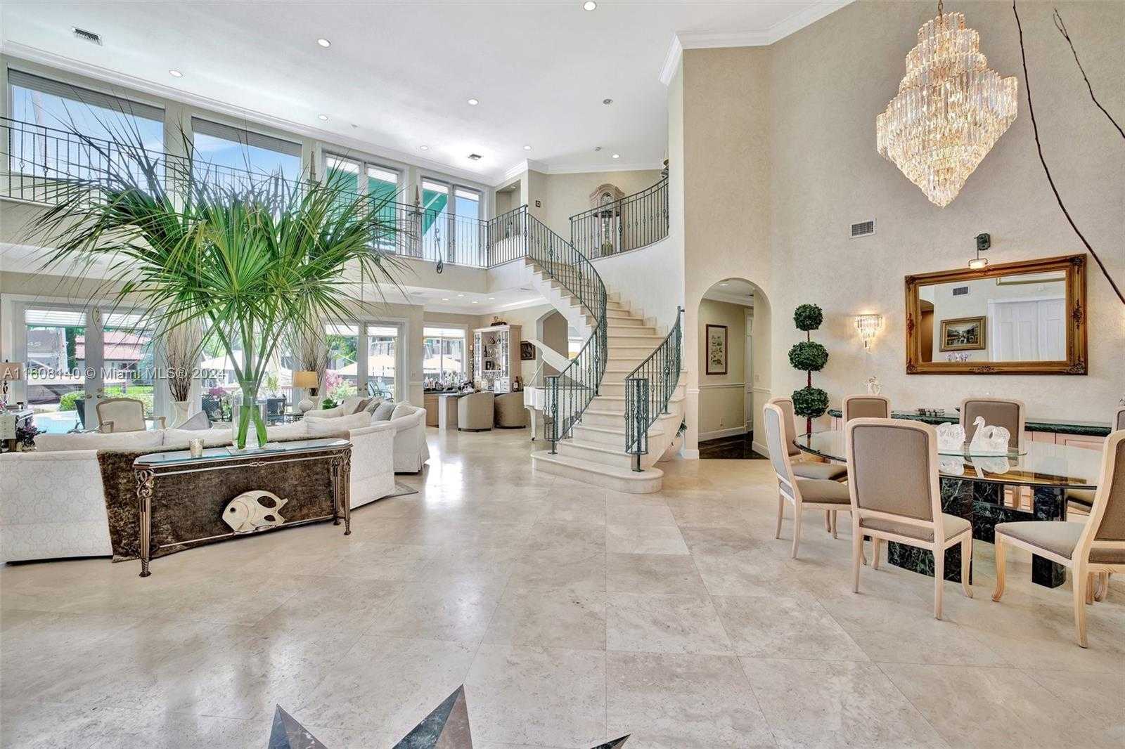 Small Image of 623 Riviera Isle Dr, Fort Lauderdale, FL 33301, USA Number 6