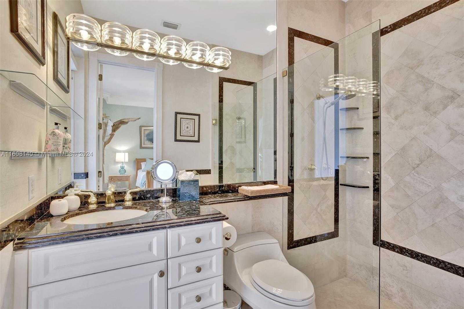 Small Image of 623 Riviera Isle Dr, Fort Lauderdale, FL 33301, USA Number 61