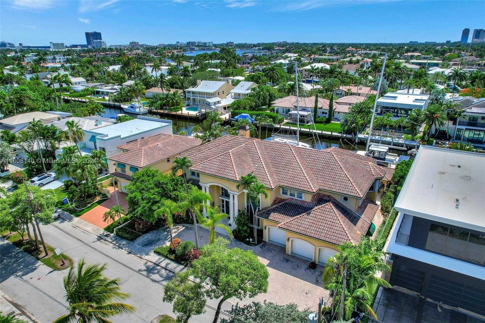 Small Image of 623 Riviera Isle Dr, Fort Lauderdale, FL 33301, USA Number 87