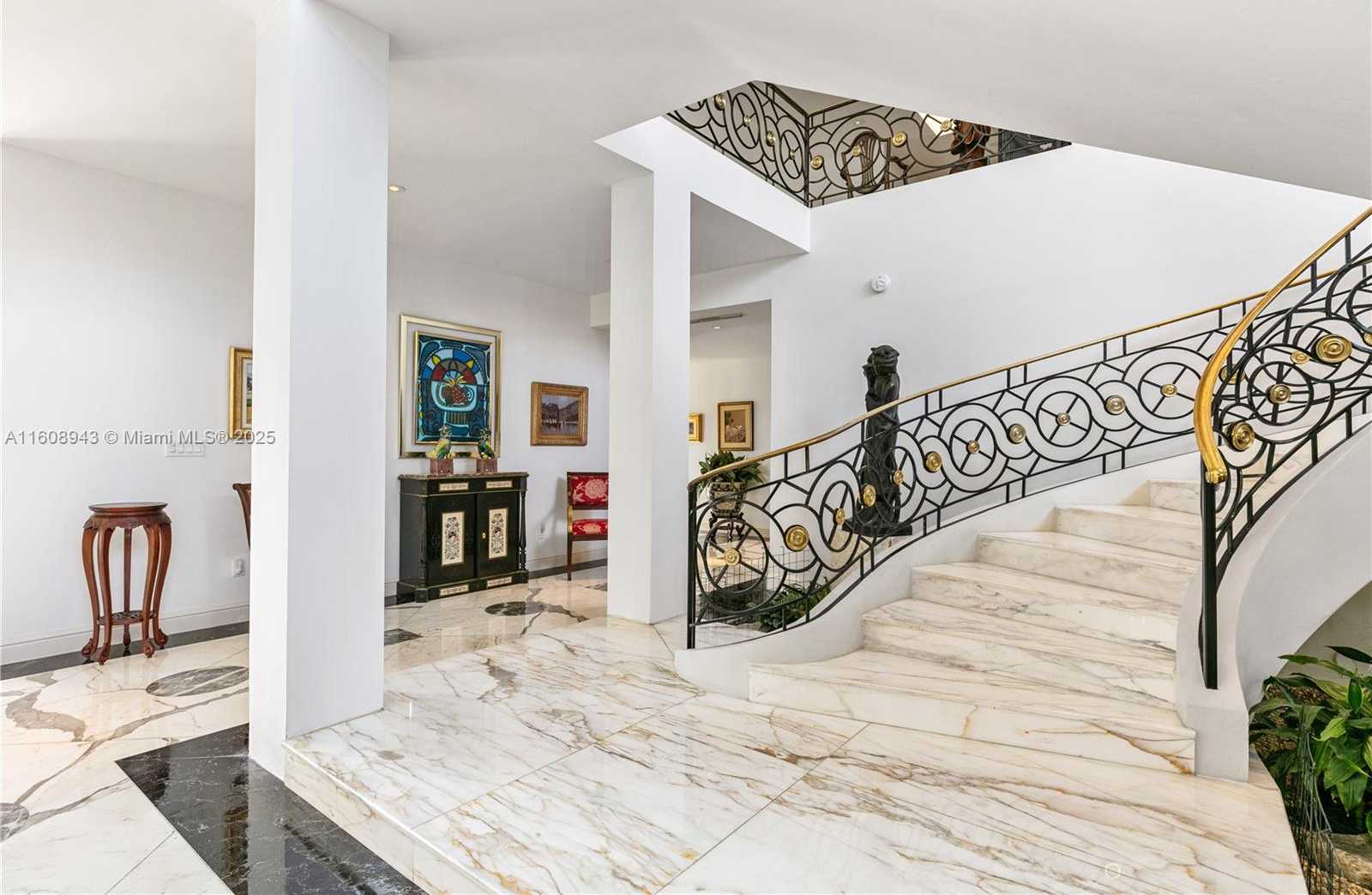 Small Image of 241 CAPE FLORIDA DR, Key Biscayne Number 16