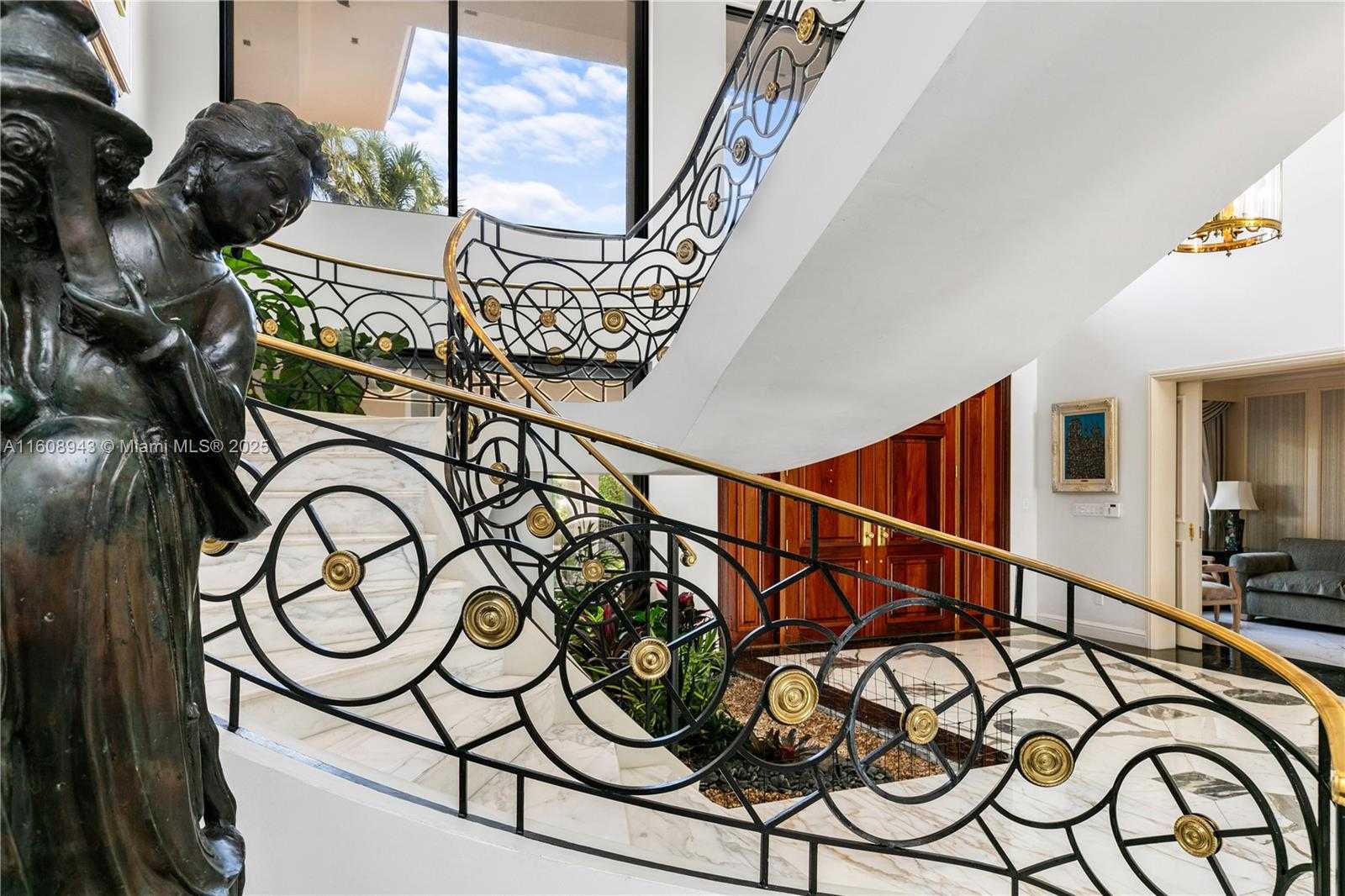 Small Image of 241 CAPE FLORIDA DR, Key Biscayne Number 18