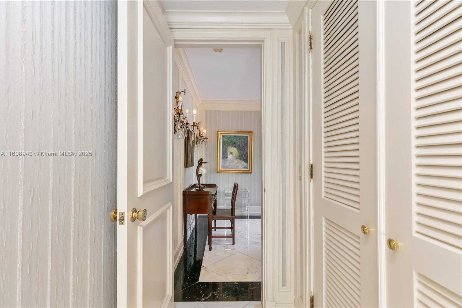 Small Image of 241 CAPE FLORIDA DR, Key Biscayne Number 30