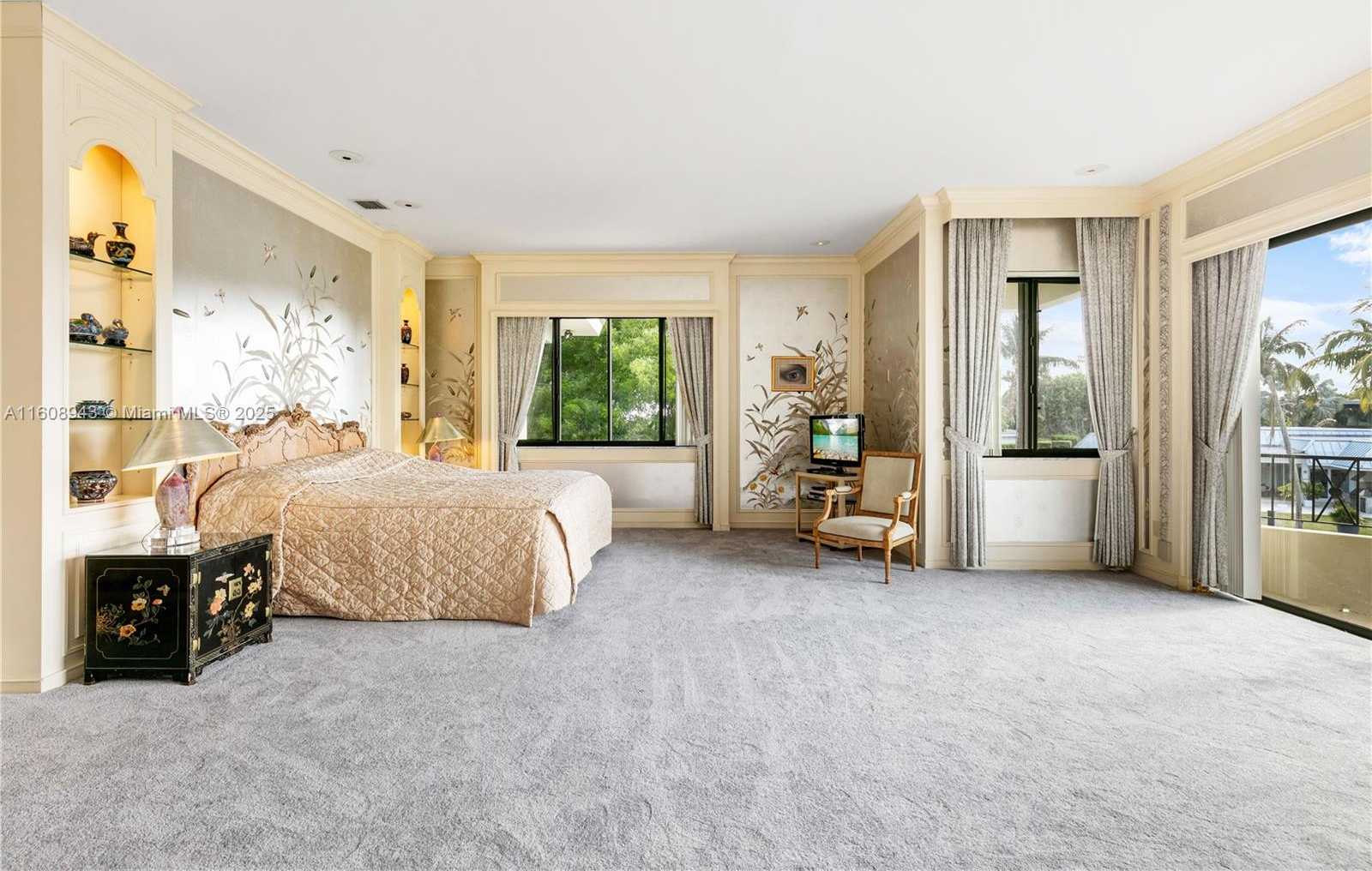 Small Image of 241 CAPE FLORIDA DR, Key Biscayne Number 54