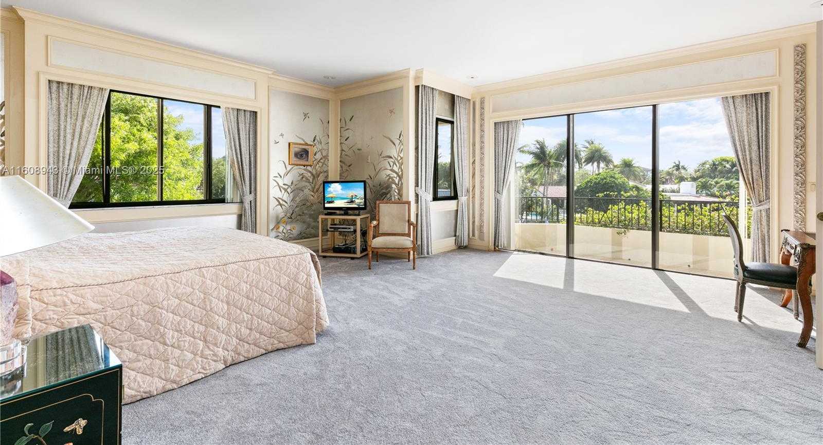 Small Image of 241 CAPE FLORIDA DR, Key Biscayne Number 55