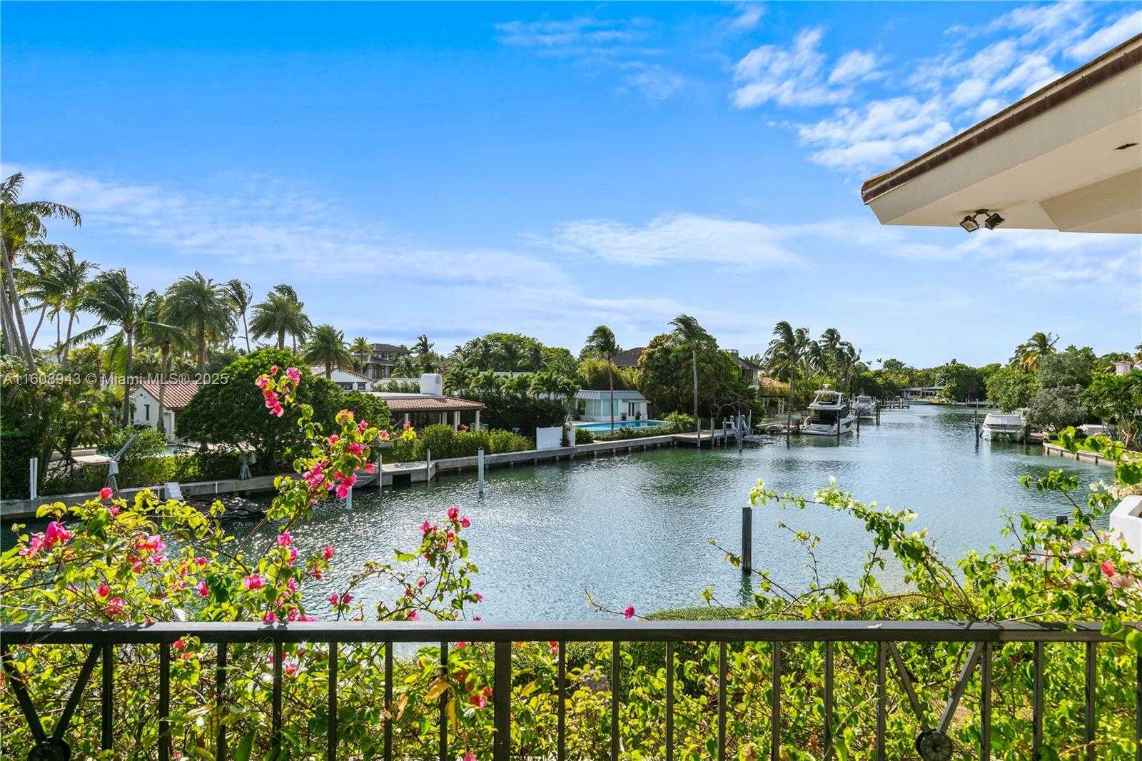Small Image of 241 CAPE FLORIDA DR, Key Biscayne Number 62