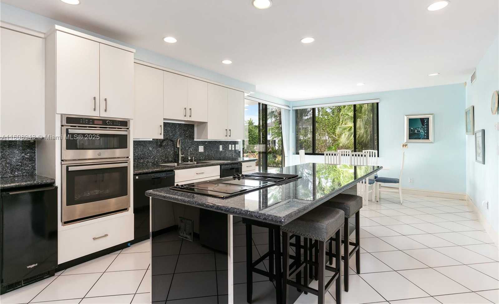 Small Image of 241 CAPE FLORIDA DR, Key Biscayne Number 77