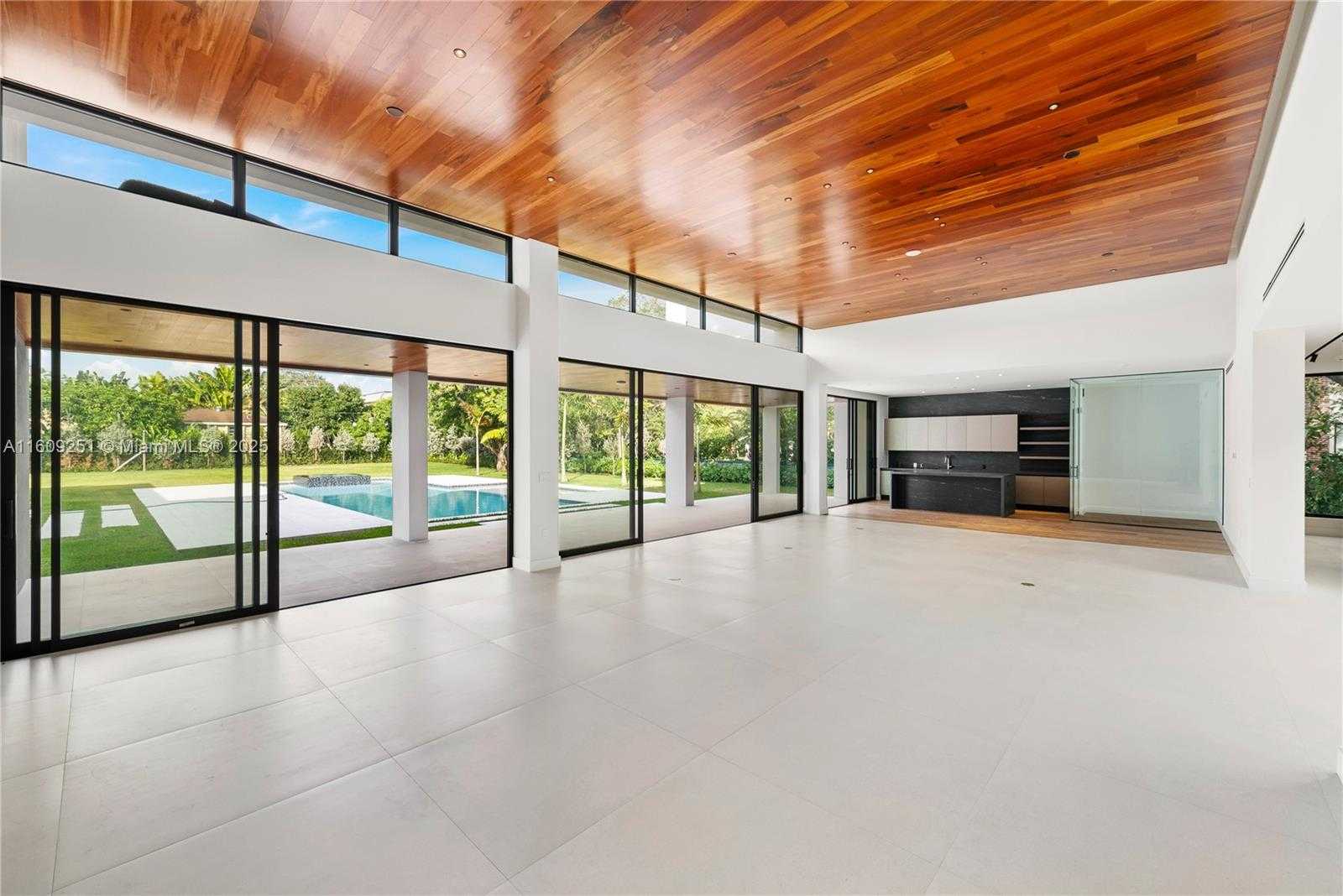 Small Image of 6675 SOUTH WEST 96TH ST, Pinecrest Number 18