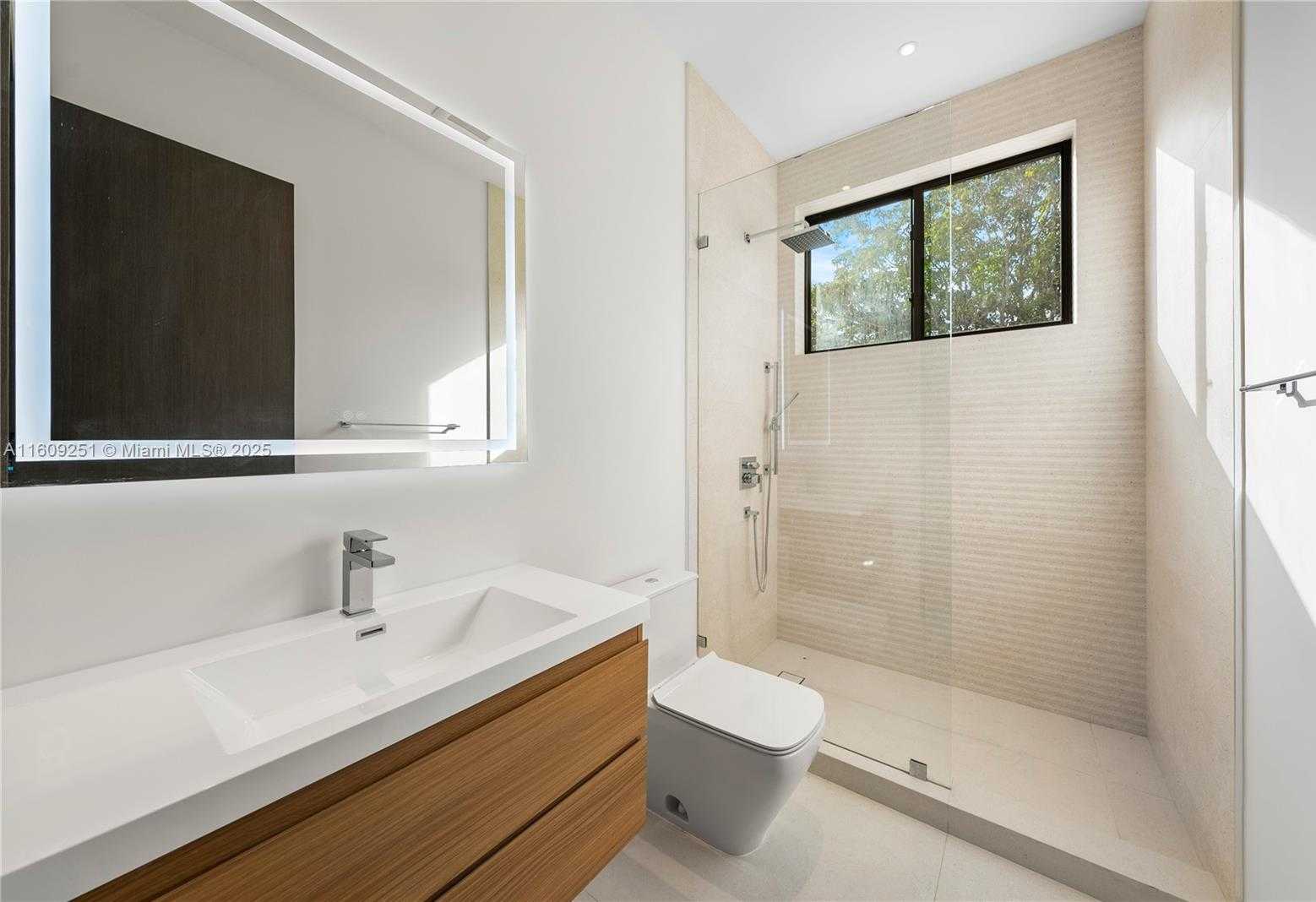 Small Image of 6675 SOUTH WEST 96TH ST, Pinecrest Number 60