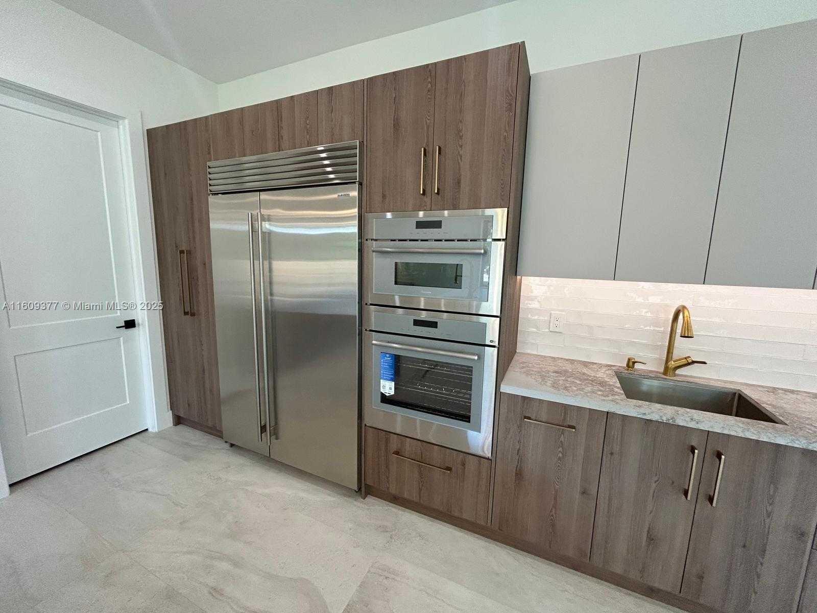 Small Image of 12231 SOUTH WEST 2ND ST, Plantation Number 19