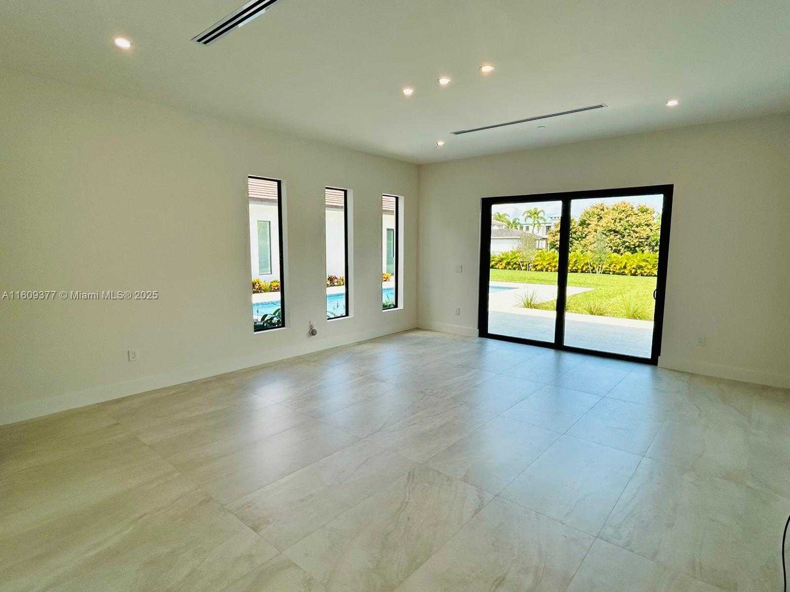 Small Image of 12231 SOUTH WEST 2ND ST, Plantation Number 27