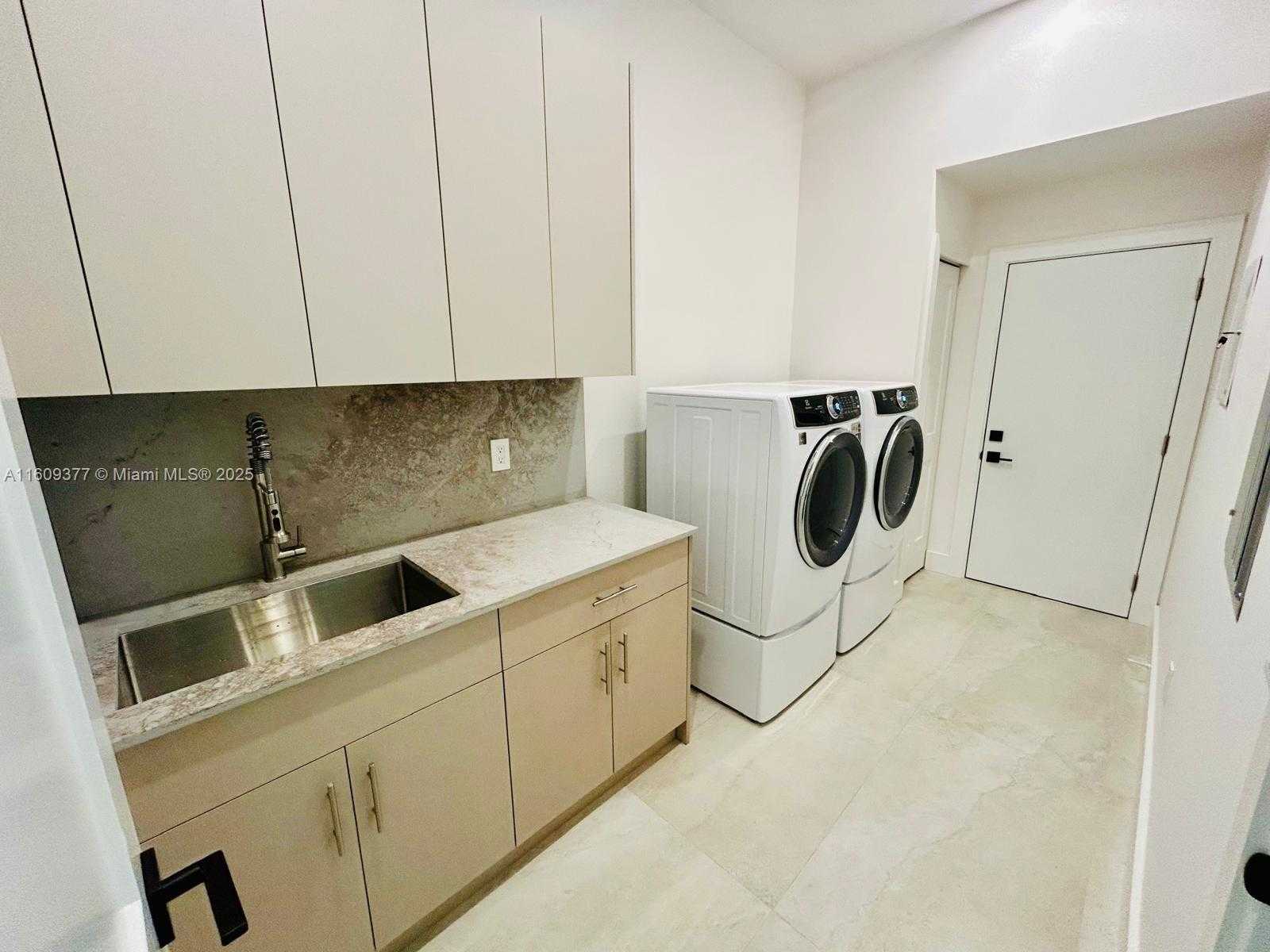 Small Image of 12231 SOUTH WEST 2ND ST, Plantation Number 38