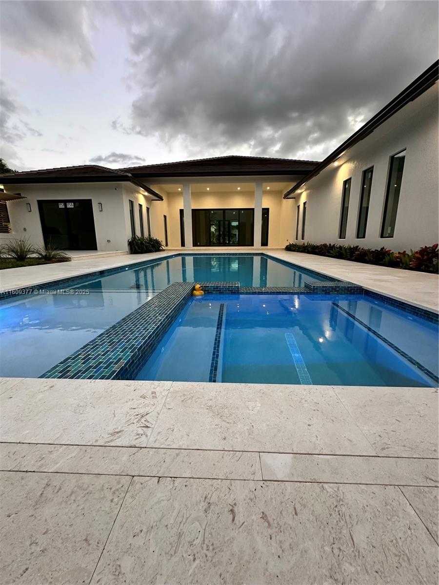 Small Image of 12231 SOUTH WEST 2ND ST, Plantation Number 57