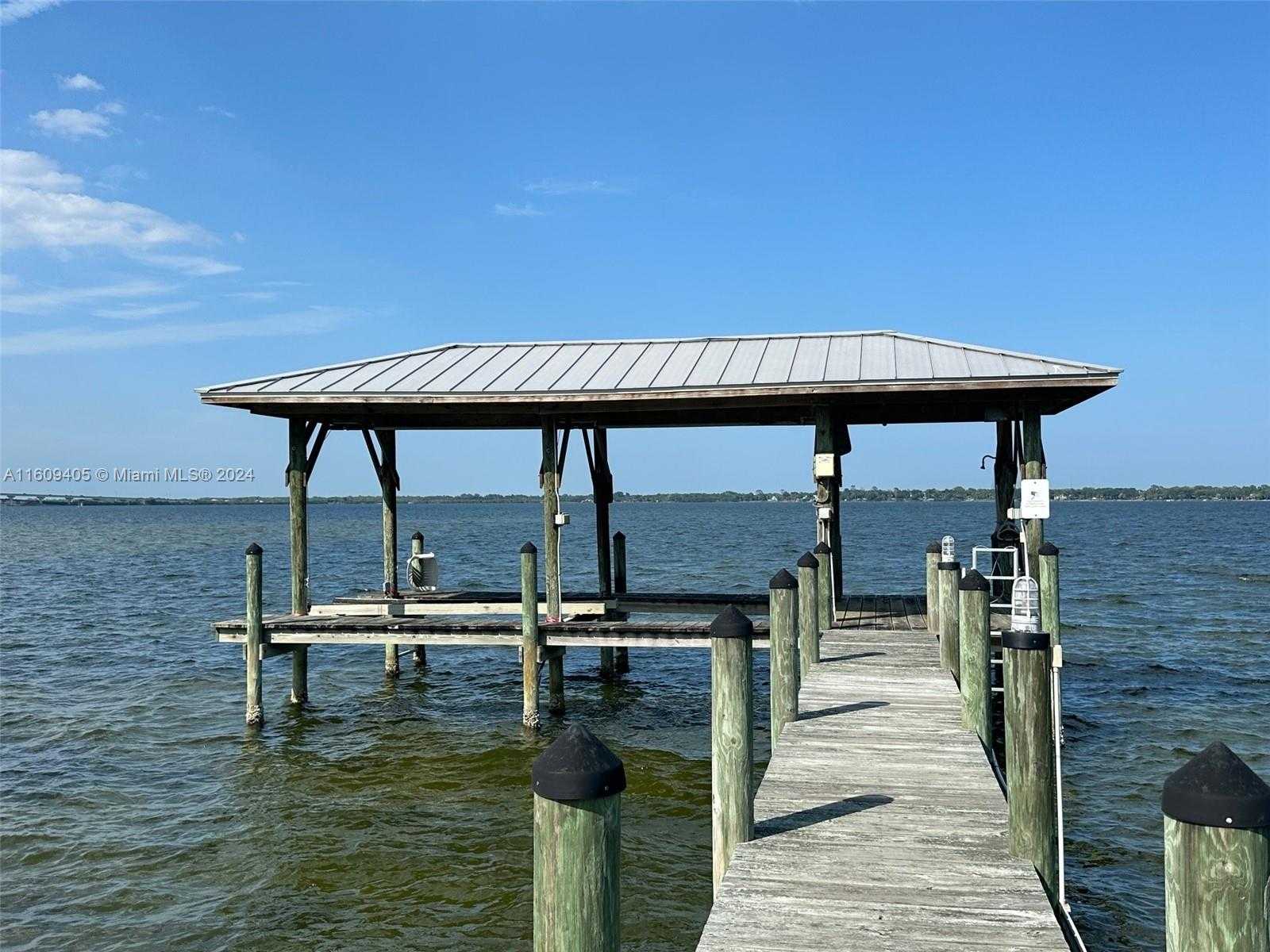 Small Image of 1613 NORTH INDIAN RIVER DRIVE, Cocoa Number 19