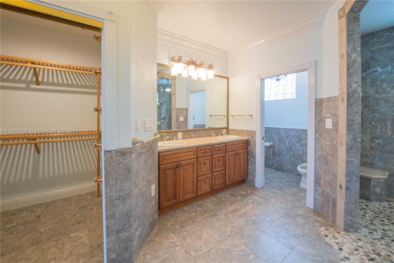 Small Image of 1613 NORTH INDIAN RIVER DRIVE, Cocoa Number 49