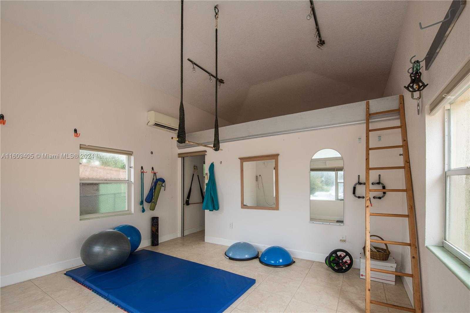 Small Image of 1613 NORTH INDIAN RIVER DRIVE, Cocoa Number 68
