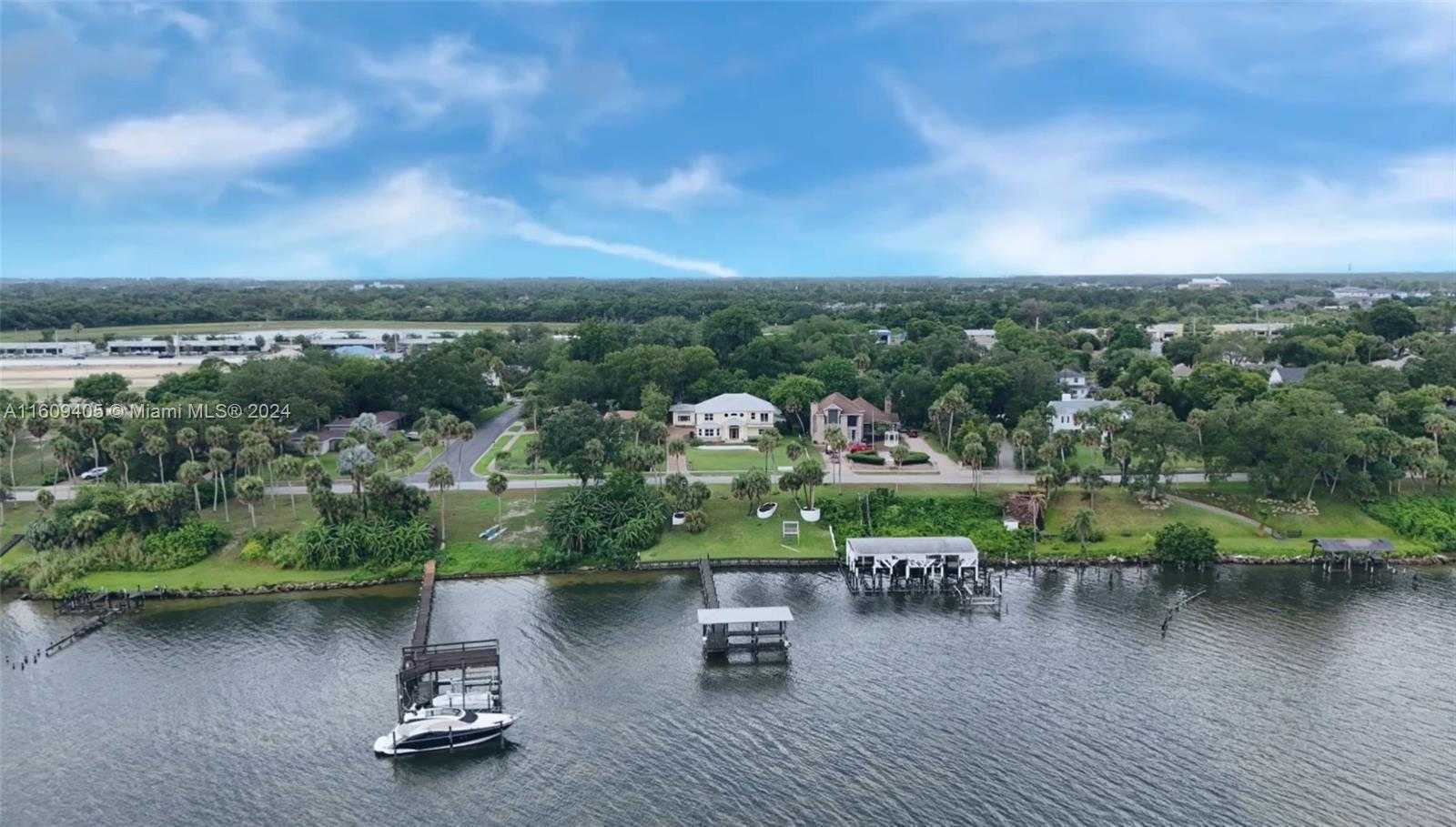 Small Image of 1613 NORTH INDIAN RIVER DRIVE, Cocoa Number 8