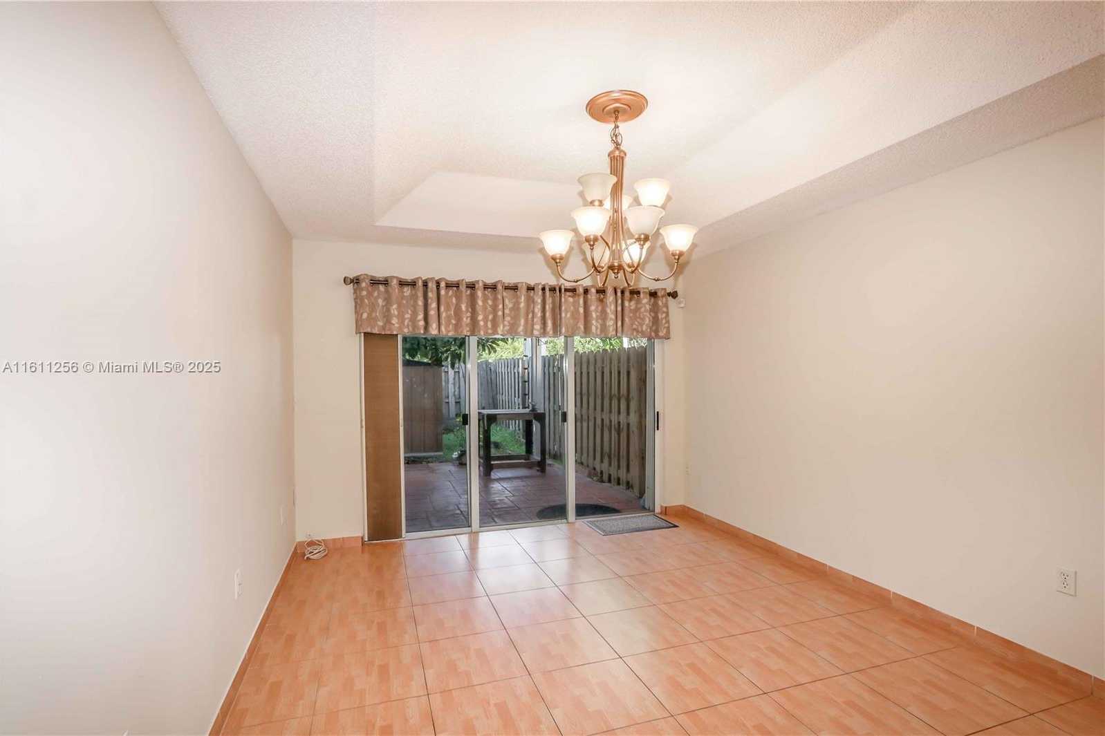 Small Image of 21532 SOUTH WEST 88TH PL, Cutler Bay Number 14