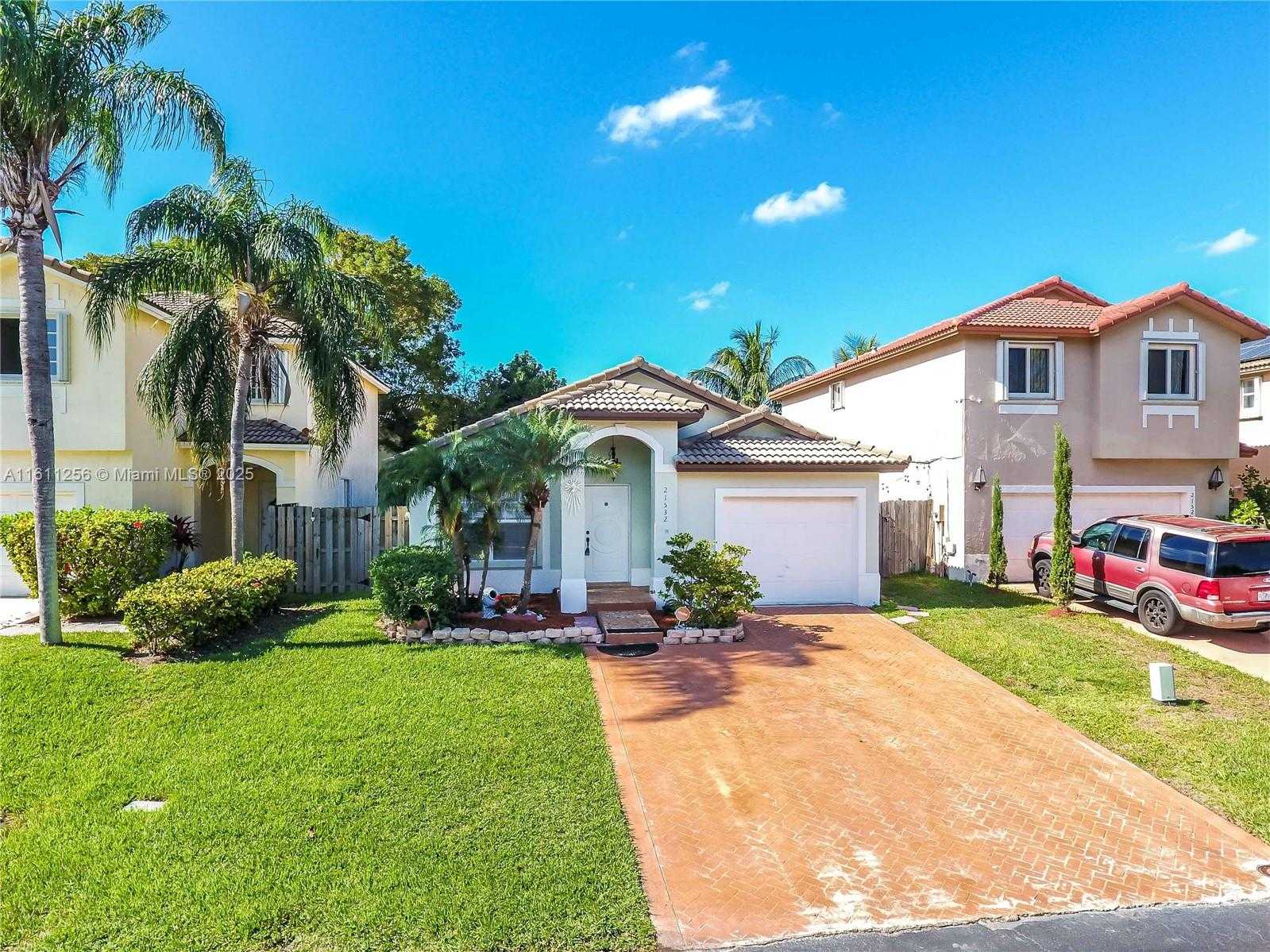 Small Image of 21532 SOUTH WEST 88TH PL, Cutler Bay Number 2
