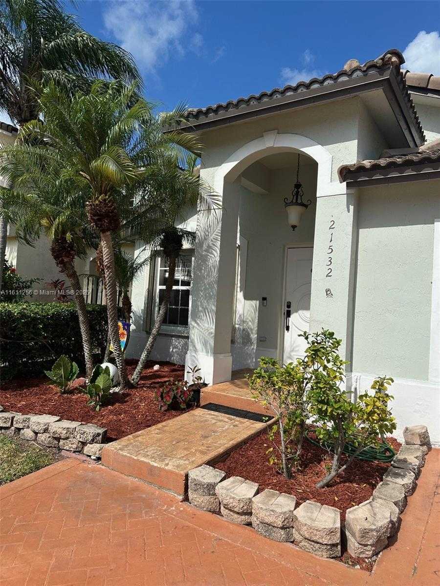 Small Image of 21532 SOUTH WEST 88TH PL, Cutler Bay Number 3