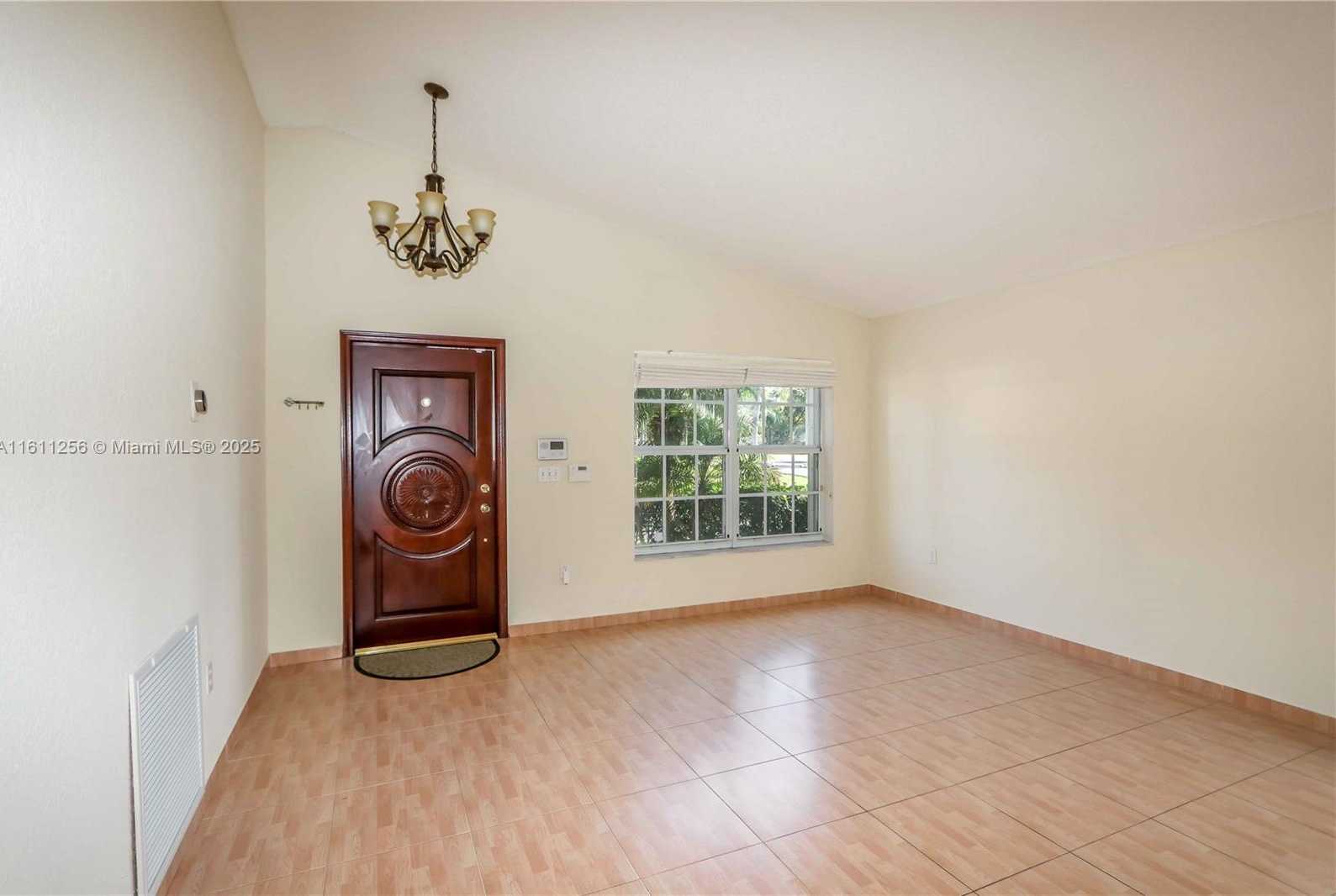 Small Image of 21532 SOUTH WEST 88TH PL, Cutler Bay Number 4