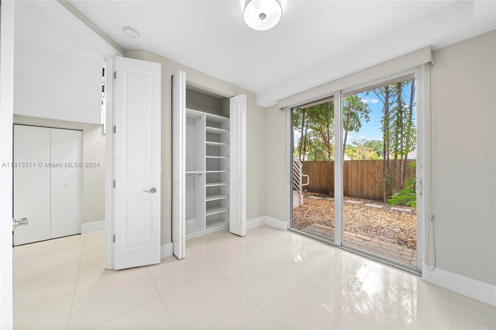 Small Image of 811 SOUTH EAST 12TH CT, Fort Lauderdale Number 11