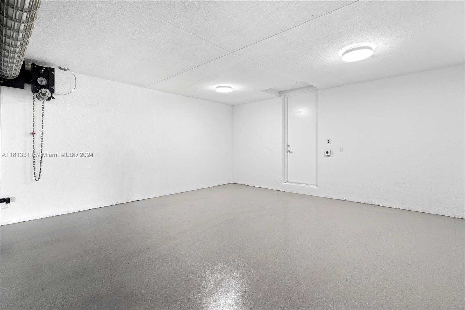 Small Image of 811 SOUTH EAST 12TH CT, Fort Lauderdale Number 13