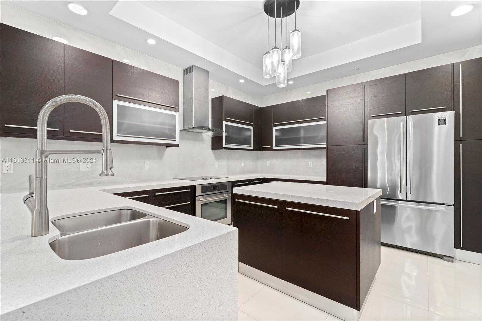 Small Image of 811 SOUTH EAST 12TH CT, Fort Lauderdale Number 4