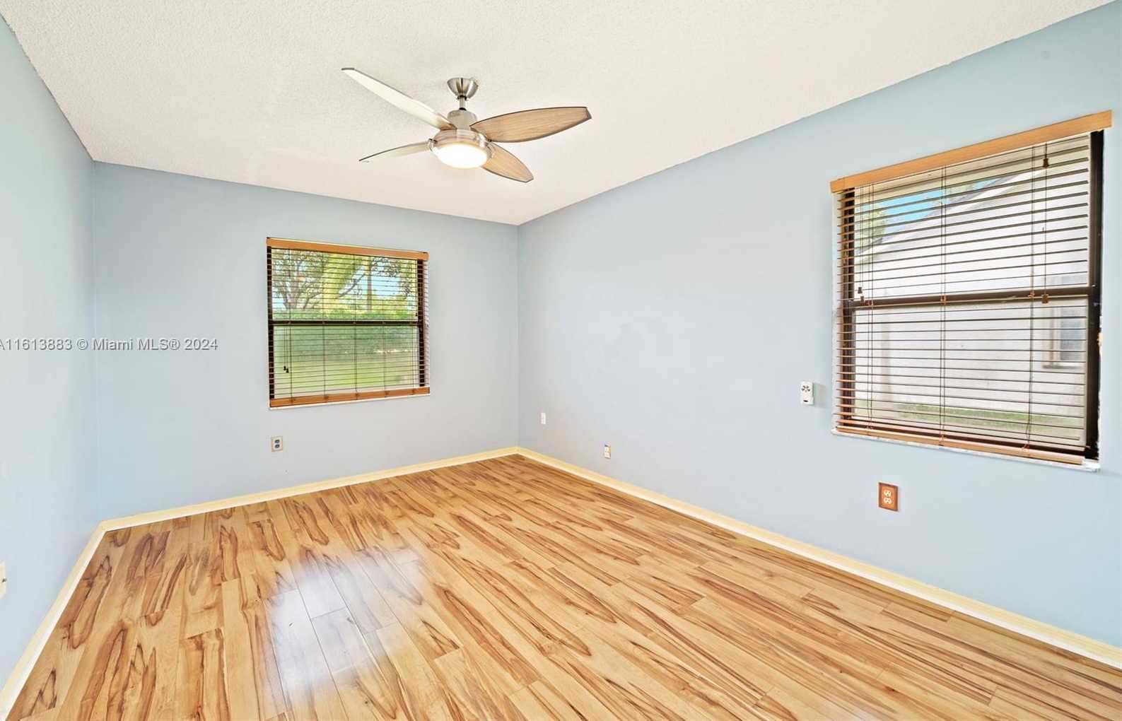 Small Image of 450 NORTH WEST 195TH AVE, Pembroke Pines Number 25