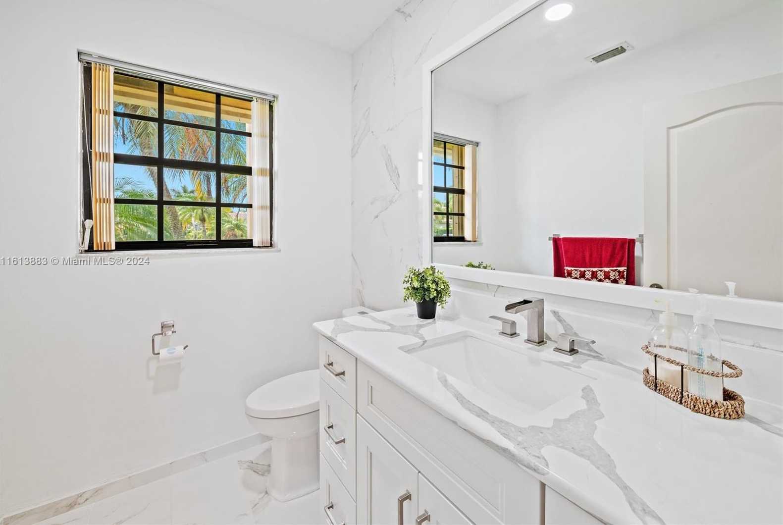 Small Image of 450 NORTH WEST 195TH AVE, Pembroke Pines Number 26