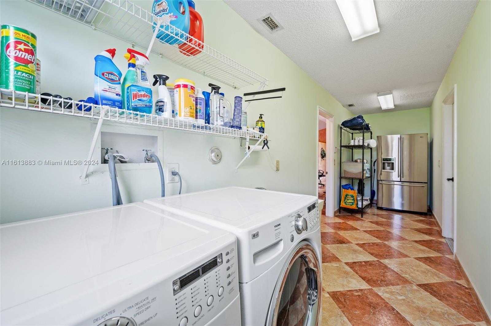 Small Image of 450 NORTH WEST 195TH AVE, Pembroke Pines Number 27