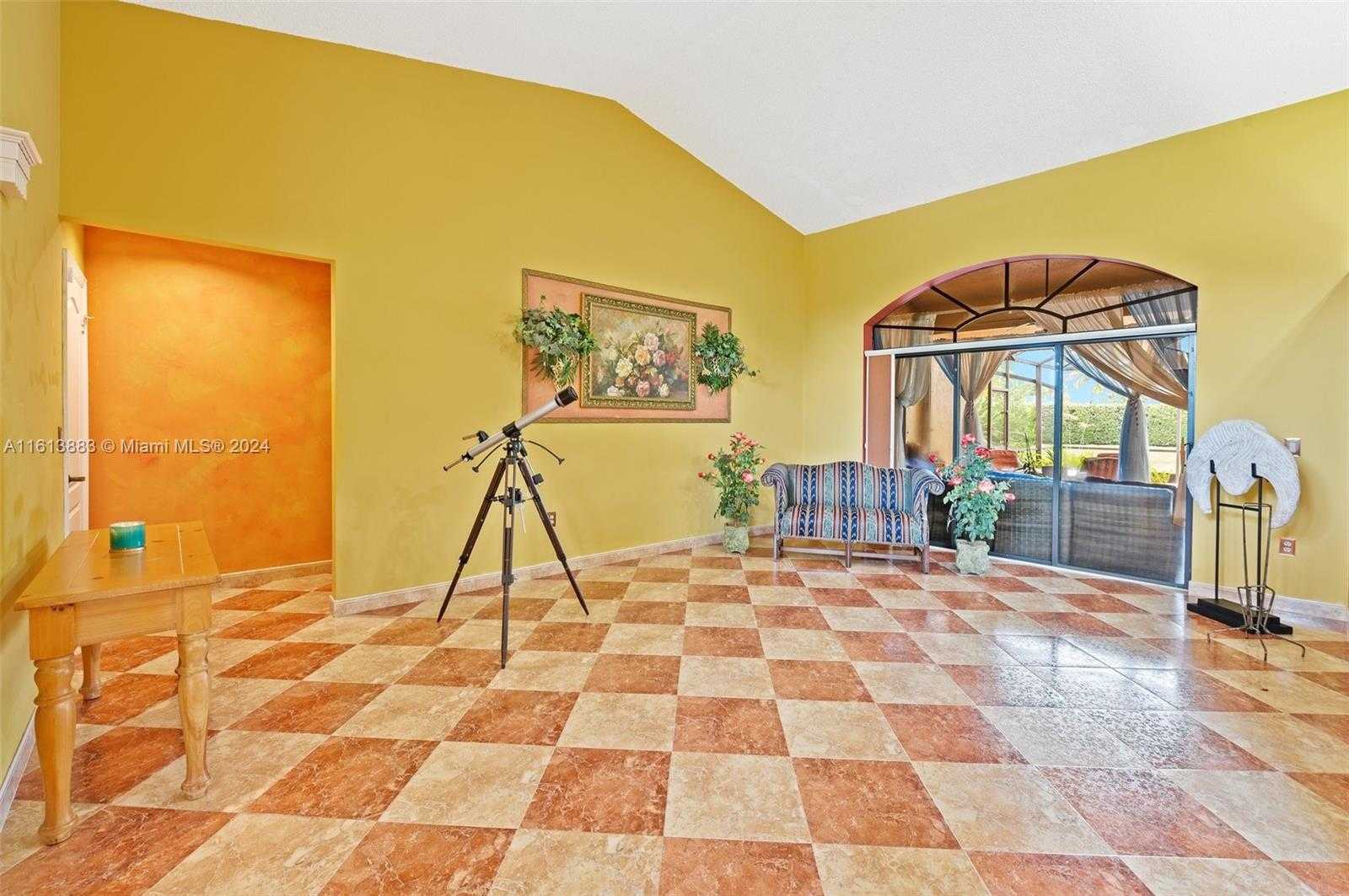 Small Image of 450 NORTH WEST 195TH AVE, Pembroke Pines Number 9